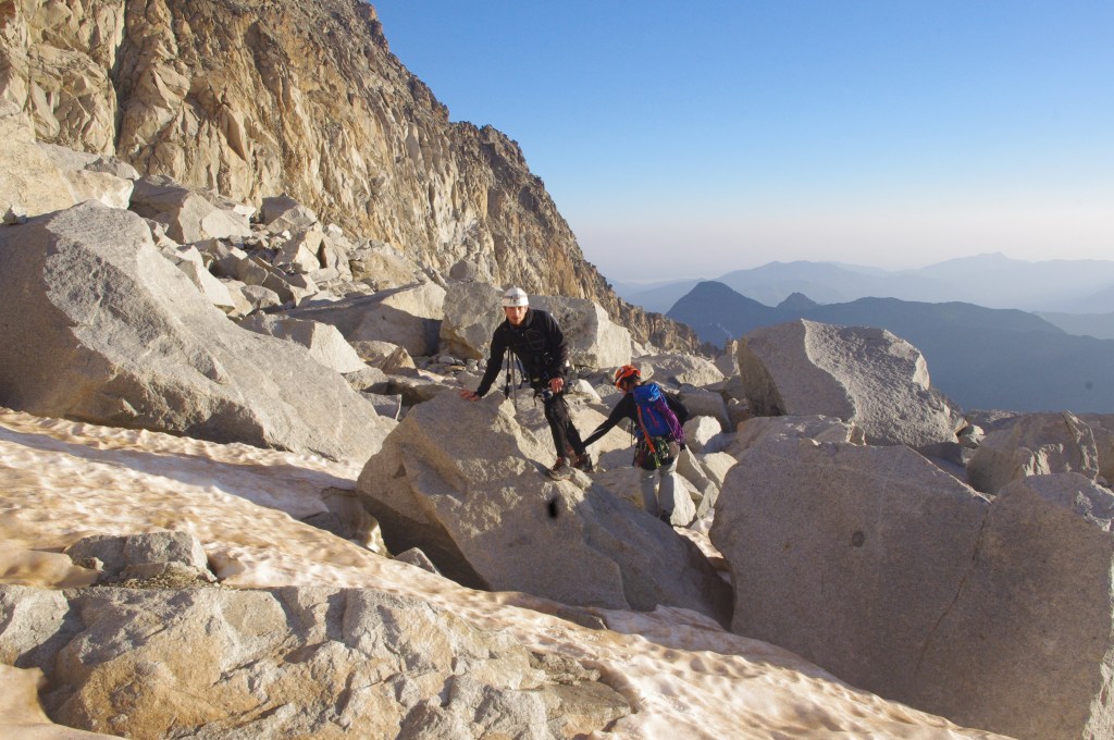 Rocks passages on the glacier. 